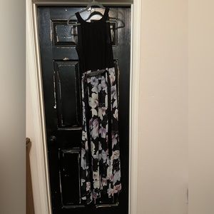 SLNY long, sleeveless dress with satin tie belt